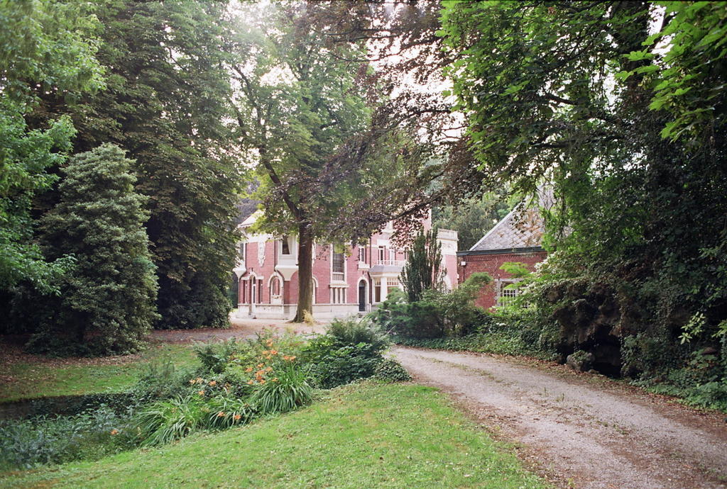 Bed and Breakfast Manoir Les Cedres Corbehem Exterior foto